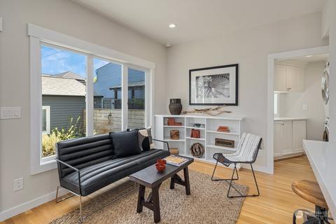 1828 37th Ave E, Seattle, WA 98112 photo 13