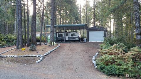20 NE Fern Ct, Tahuya, WA 98588