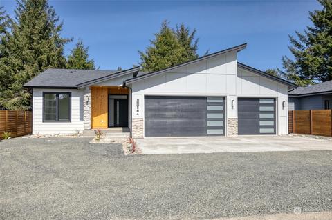 164 N Narwhal Loop NW, Ocean Shores, WA 98569