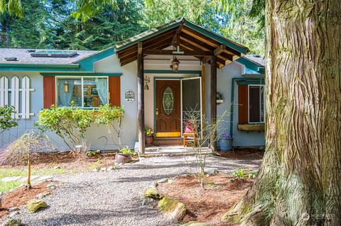 112 Shadow Ln, Port Angeles, WA 98363