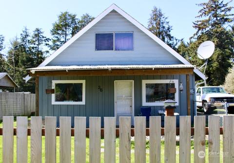 36 Spruce St, Copalis Beach, WA 98535