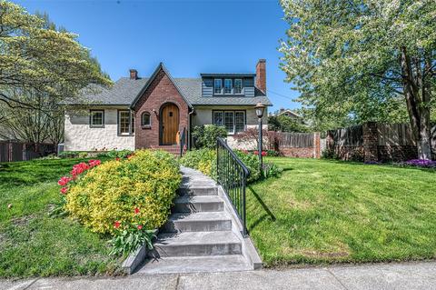 206 S Division St, Walla Walla, WA 99362