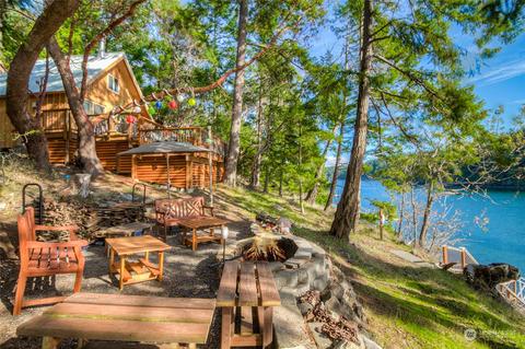 188 Davison Head Dr, Friday Harbor, WA 98250