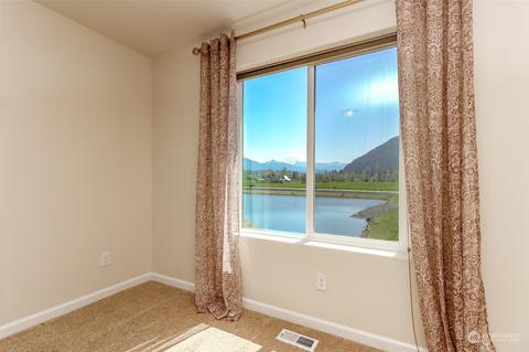 502 Sigrist Dr E, Enumclaw, WA 98022 photo 24