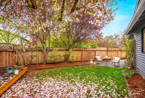202 96th Pl SE, Everett, WA 98208 photo 3