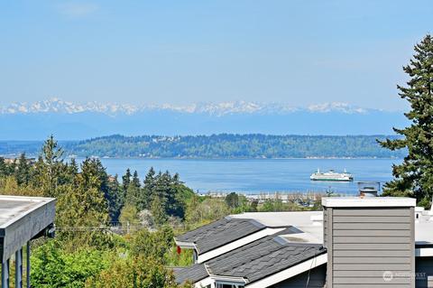 733 Hemlock St, Edmonds, WA 98020