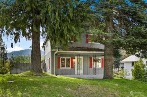 103 W Commercial St, Leavenworth, WA 98826