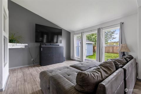 209 Orting Ave NW, Orting, WA 98360 photo 11