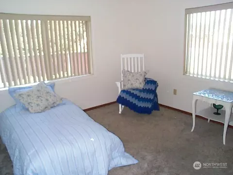 285 W Spruce St, Sequim, WA 98382 photo 12