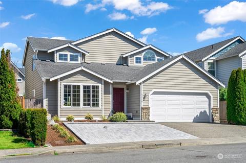 4318 NE 2nd Ct, Renton, WA 98059