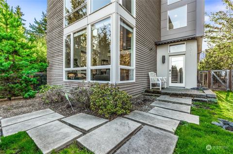 7011 Seward Park Ave S, Seattle, WA 98118