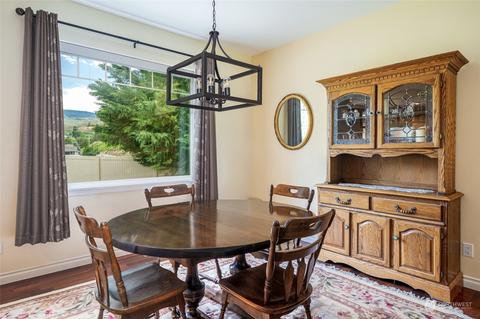 2420 Fairway Dr, Malaga, WA 98828 photo 10