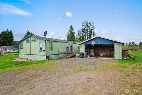 19 Friese Rd, Raymond, WA 98577