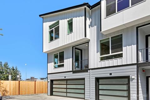 922 N 200th St #F, Shoreline, WA 98133
