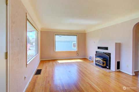 2606 Chestnut St, Everett, WA 98201 photo 5