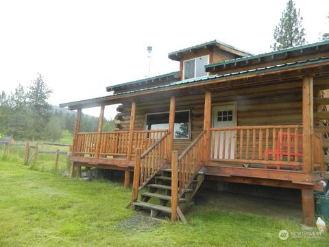 63 Lost Creek Way, Tonasket, WA 98855