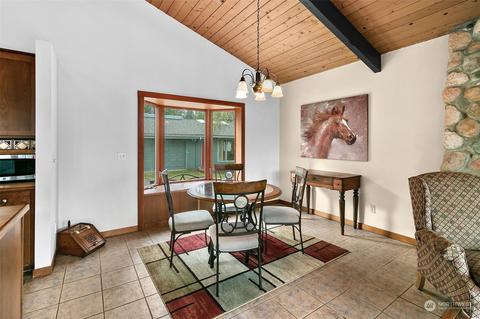 90 E Arellem Rd, Union, WA 98592 photo 8