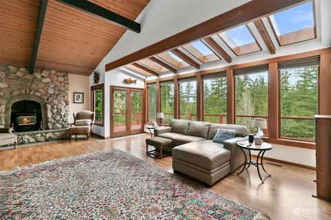 90 E Arellem Rd, Union, WA 98592 photo 11