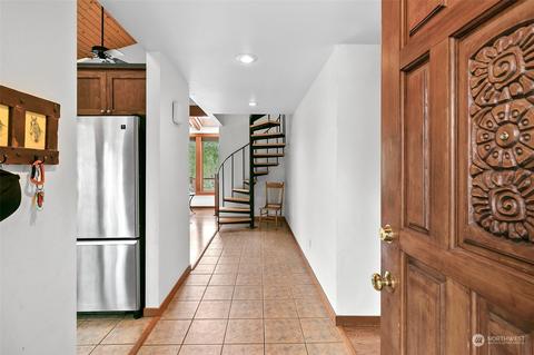 90 E Arellem Rd, Union, WA 98592 photo 3