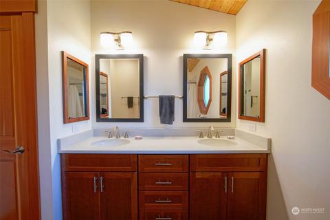 2277 Deer Harbor Rd, Eastsound, WA 98245 photo 22