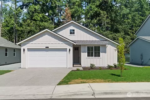 711 153rd Street Ct E, Tacoma, WA 98445