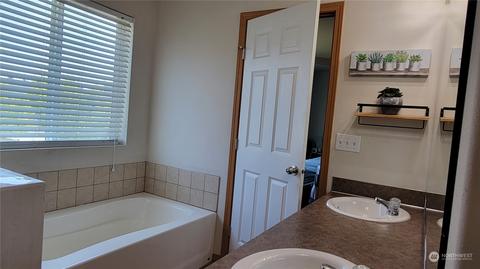 17733 16th Ave E, Spanaway, WA 98387 photo 14