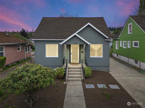 238 Garden Ave N, Renton, WA 98057