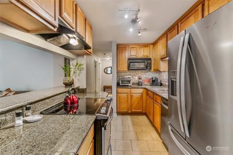 20320 Bothell Everett Hwy #D102, Bothell, WA 98012 photo 15