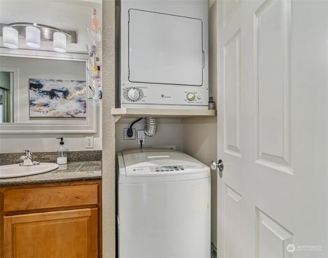 20320 Bothell Everett Hwy #D102, Bothell, WA 98012 photo 29
