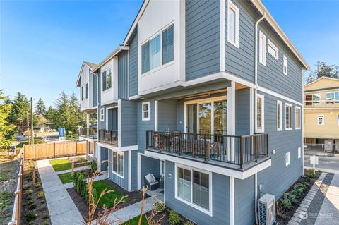 22924 80th Pl W #13A, Edmonds, WA 98026