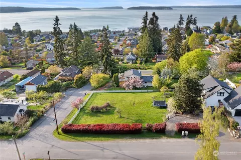 516 Cornelia Ave, Mukilteo, WA 98275