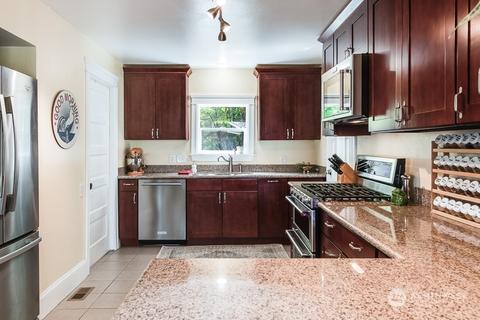 9841 63rd Ave S, Seattle, WA 98118 photo 14
