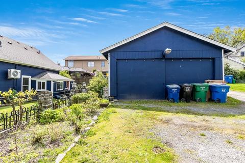 9841 63rd Ave S, Seattle, WA 98118 photo 34