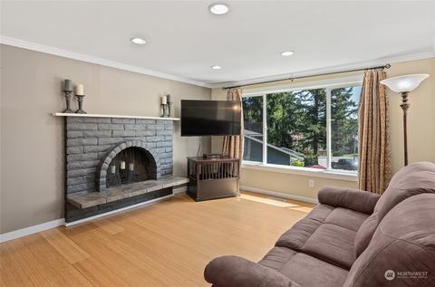 1225 207th St SE, Bothell, WA 98012 photo 5