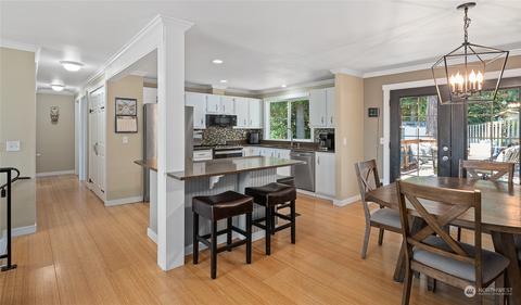 1225 207th St SE, Bothell, WA 98012 photo 10
