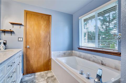8529 199th Street Ct E, Spanaway, WA 98387 photo 19