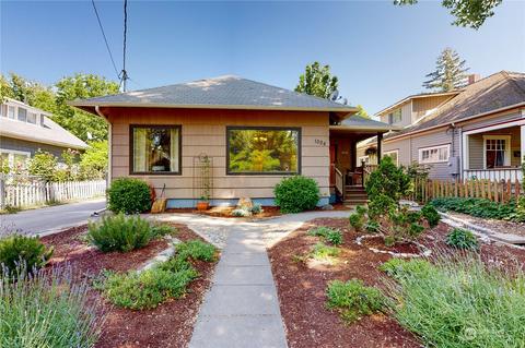 1024 Bonnie Brae St, Walla Walla, WA 99362