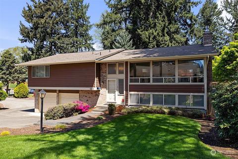 9423 Onyx Dr SW, Lakewood, WA 98498