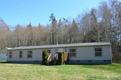 4168 Degraff Rd, Oak Harbor, WA 98277