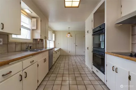 1833 Echo Pl, Walla Walla, WA 99362 photo 12