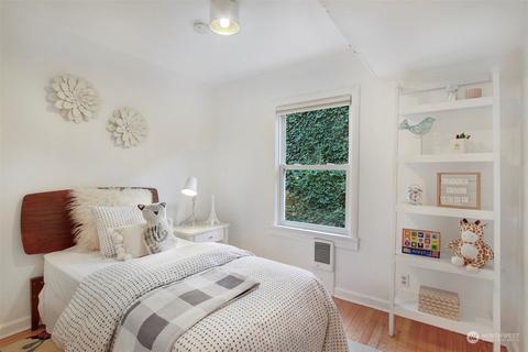 906 N 88th St, Seattle, WA 98103 photo 11