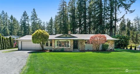 15621 SE 303rd Pl, Kent, WA 98042