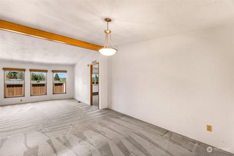 17035 Woodcrest Dr, Bothell, WA 98011 photo 14