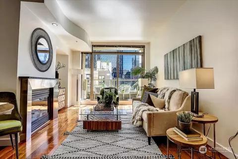 900 Lenora St #W304, Seattle, WA 98121