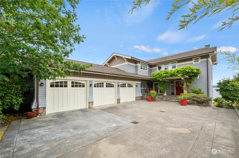 19599 27th Ave NW, Shoreline, WA 98177