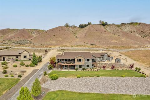 3055 Martin Pl, East Wenatchee, WA 98802