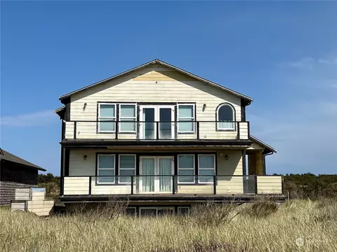 419 W Dune Crst, Westport, WA 98595