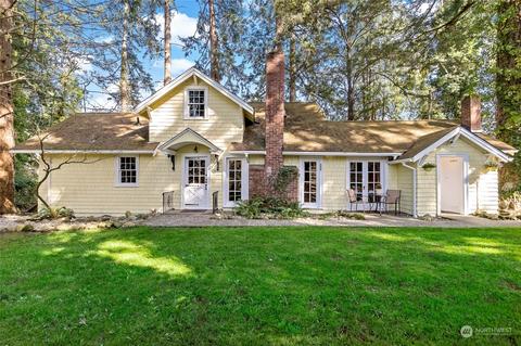 1015 152nd St S, Spanaway, WA 98387