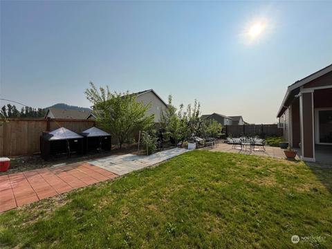 355 Jasmine Ln N, Enumclaw, WA 98022 photo 7