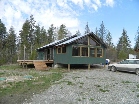41 Spur Rd, Tonasket, WA 98855